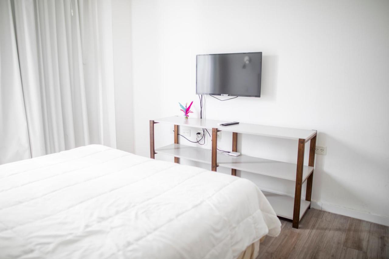 Wesleep Paraguay Departamentos En Microcentro بوينس آيرس المظهر الخارجي الصورة